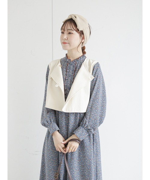 ehka sopo(エヘカソポ)の「花柄スタンドフリルワンピース(ワンピース・レディース・ブラック/ブラウン/ブルー・フリ-)」の6枚目の写真