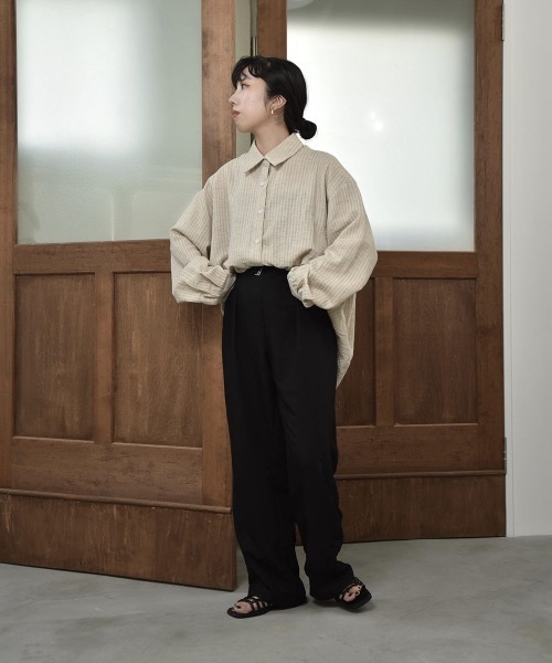 lawgy(ラウジー)の「double stripe shirt(シャツ/ブラウス・レディース・ベージュ/ブラック系その他・FREE)」の4枚目の写真