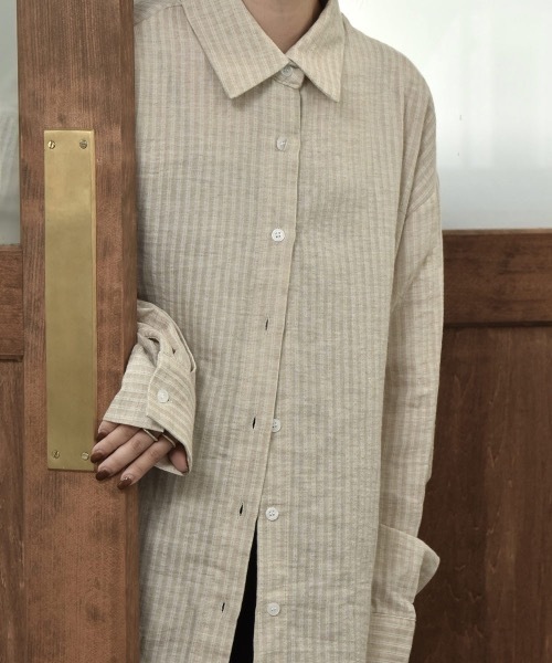 lawgy(ラウジー)の「double stripe shirt(シャツ/ブラウス・レディース・ベージュ/ブラック系その他・FREE)」の8枚目の写真