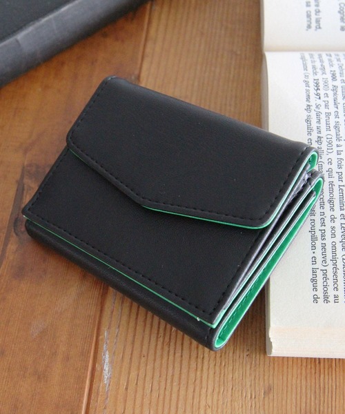 LEPSIM（レプシィム）の「三つ折りミニ財布　344546（財布・レディース・オレンジ/ブラック/グレイッシュベージュ・ONE SIZE）」の3枚目の写真