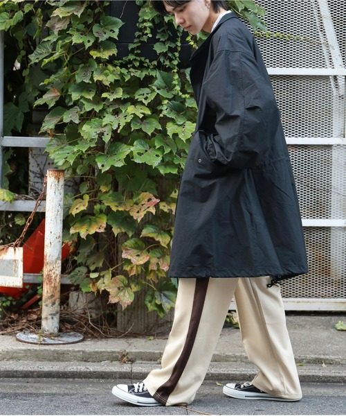 SPINNS(スピンズ)の「【ビッグシルエット】M-65 ノーカラーモッズコート(モッズコート・メンズ・ブラック/カーキ・ONESIZE)」の19枚目の写真