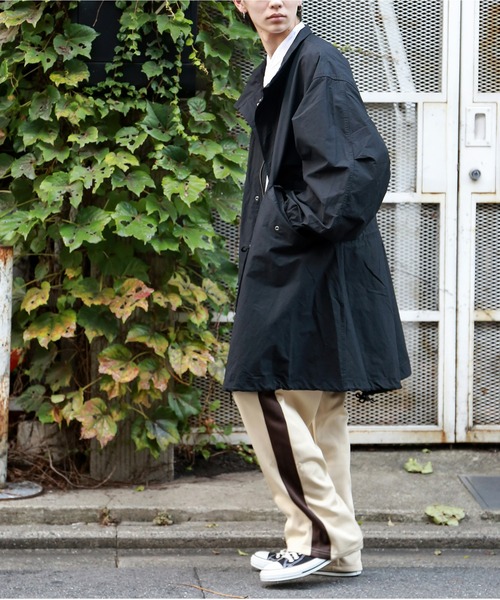 SPINNS(スピンズ)の「【ビッグシルエット】M-65 ノーカラーモッズコート(モッズコート・メンズ・ブラック/カーキ・ONESIZE)」の20枚目の写真