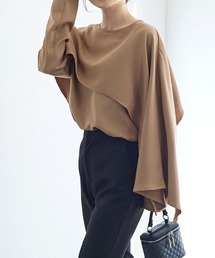 KOBE LETTUCE | アシンメトリーフレアトップス(Tシャツ/カットソー)