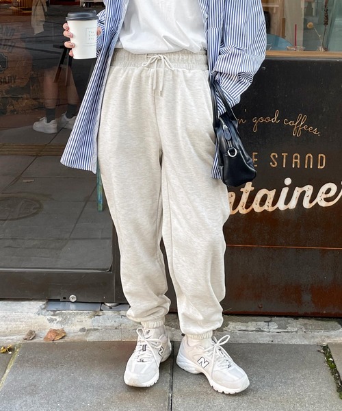 Chillfar（チルファー）の「スウェットパンツ（スウェットパンツ・レディース・ブラック/ダークグリーン/ネイビー/ブラウン/オートミール/杢グレー/ホワイト/チャコール・FREE）」の11枚目の写真