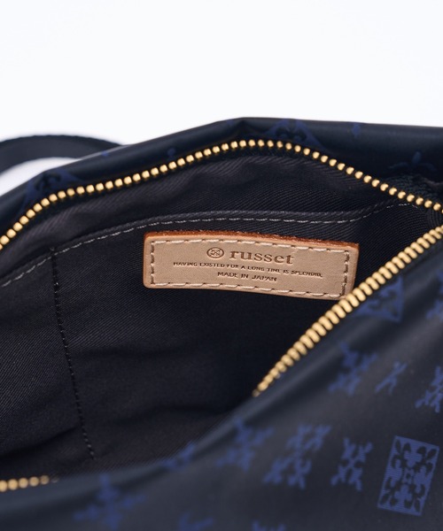 russet（ラシット）の「アシンメトリースマホショルダー(Z-123)（ショルダーバッグ・レディース・グレー/ブラック×ブルー/キナリ・FREE）」の20枚目の写真