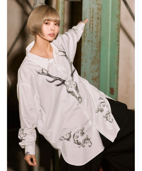 0658（ゼロロクゴーハチ）の「0658/ゼロロクゴーハチ/Tattoo art shirt（シャツ/ブラウス・レディース・ホワイト・F）」の3枚目の写真