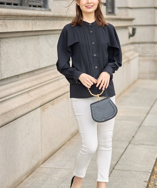 tocco closet（トッコ　クローゼット）の「ピンタックケープスリーブブラウス（シャツ/ブラウス・レディース・ブラック/オフホワイト・M）」の19枚目の写真