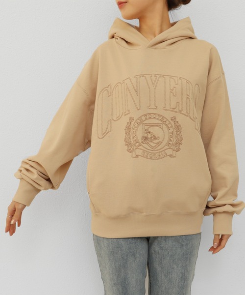 andme（アンドミー）の「裏毛カレッジエンブロイダリーロゴ長袖スウェットパーカー（パーカー・レディース・ホワイト/ブラック/ベージュ/グレー/オートミール・M/L）」の6枚目の写真