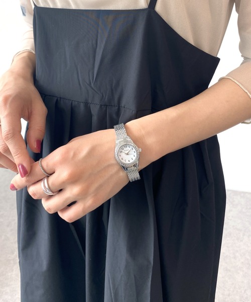 Three Four Time(スリーフォータイム)の「チェーン風バングルウォッチ / 時計(アナログ腕時計・レディース・シルバー/ゴールド・FREE)」の14枚目の写真