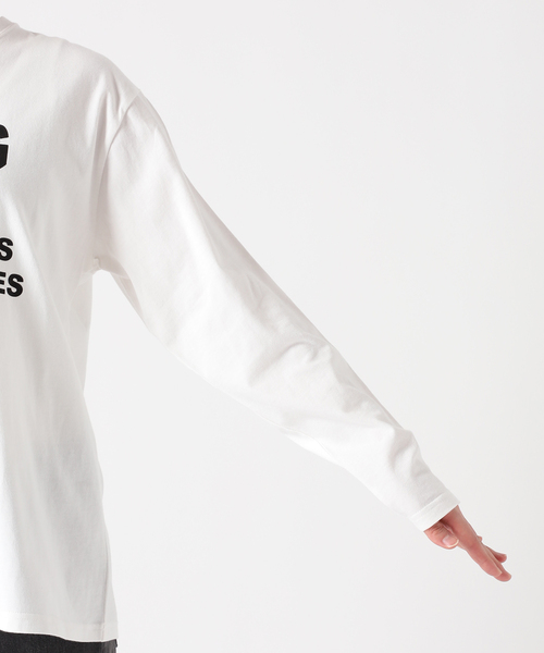 JOURNAL STANDARD relume(ジャーナルスタンダード レリューム)の「PARKINGロゴロングスリーブTEE(Tシャツ/カットソー・レディース・ホワイト/ホワイト系その他・FREE)」の5枚目の写真