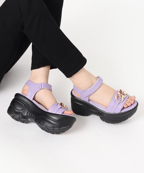 cs T&P（シーエスティーアンドピー）の「ビッグチェーン付き厚底スポサン（サンダル・レディース・ホワイト/ブラック/パープル系・S/M/L/LL）」の19枚目の写真