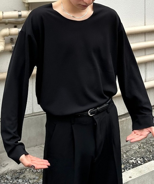 Chikashitsu +(チカシツプラス)の「ストリートファッション Chikashitsu + チカシツプラス U neck long sleeve オーバーサイズ ロンT 長袖Tシャツ UネックロンT(Tシャツ/カットソー・メンズ・チャコールグレー/ブラック/ホワイト・ONE SIZE)」の11枚目の写真