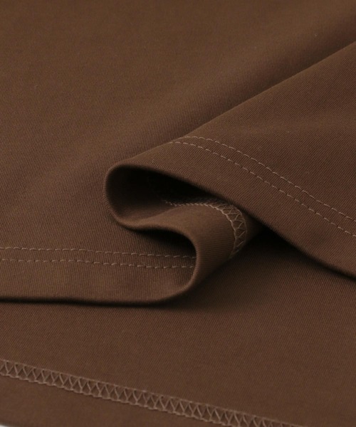 URBAN RESEARCH Sonny Label（アーバンリサーチサニーレーベル）の「コンパクトスムースポンチロングスリーブTシャツ（Tシャツ/カットソー・メンズ・ブラック/オフホワイト/ブラウン・MEDIUM/LARGE）」の17枚目の写真