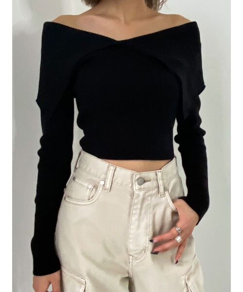 EMODA(エモダ)の「オーバーカラーデコルテニット(ニット/セーター・レディース・ベージュ/パープル/ブラック・FREE)」の8枚目の写真