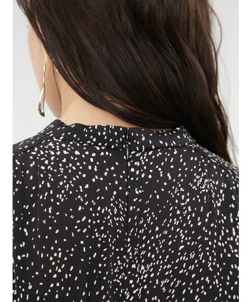 FRAY I.D（フレイアイディー）の「マルチプリントシフォンフリルワンピース（ワンピース・レディース・ブラック/アイボリー/ネイビー・0/00/1）」の16枚目の写真