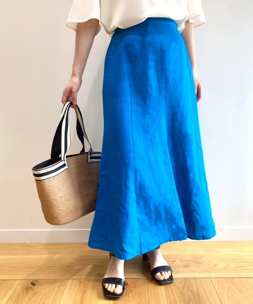 OPAQUE.CLIP（オペークドットクリップ）の「◆セットアップ対応 麻レーヨン フレアスカート【洗濯機洗い可/接触冷感】（スカート・レディース・ナチュラル/ブルー/ブラック・38/40）」の3枚目の写真