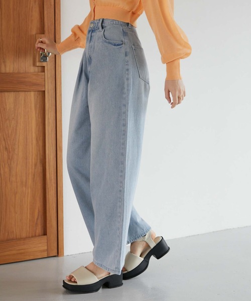 archives（アルシーヴ）の「タックワイドデニム（デニムパンツ・レディース・サックスブルー/ブルー・SMALL/MEDIUM）」の6枚目の写真