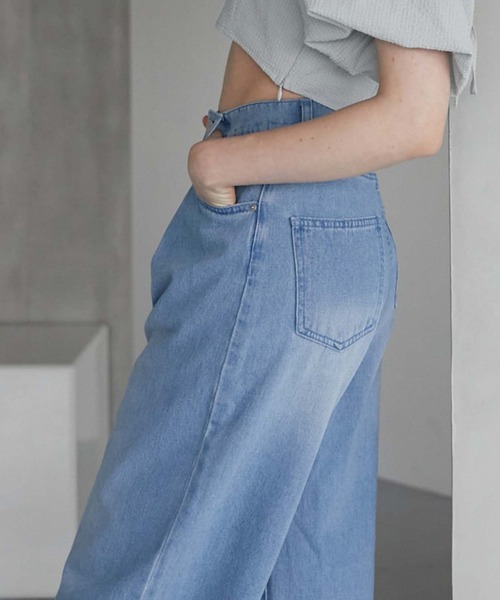 archives（アルシーヴ）の「タックワイドデニム（デニムパンツ・レディース・サックスブルー/ブルー・SMALL/MEDIUM）」の19枚目の写真