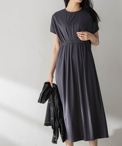 ウエストマークマキシワンピース