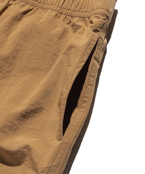 THE NORTH FACE（ザノースフェイス）の「THE NORTH FACE/ザ ノース フェイス Versatile Short/バーサタイルショーツ（その他パンツ・メンズ・ブラウン/オリーブ/ブラック・MEDIUM/LARGE）」の8枚目の写真