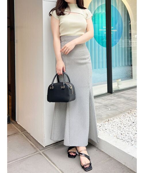 MERCURYDUO（マーキュリーデュオ）の「2WAYスリットフレンチスリーブニット（ニット/セーター・レディース・ライム/オフホワイト/チャコールグレー/ライトブルー・FREE）」の5枚目の写真