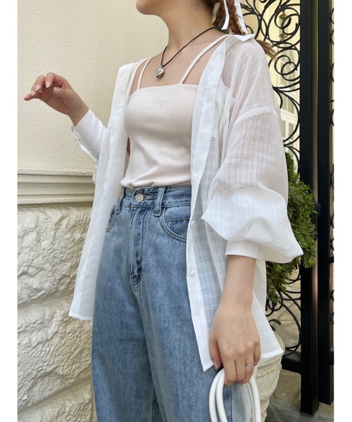 JUMELLE（ジュメロ）の「《Tシャツにも、水着にも、日よけにも》エアリーシアーシャツ（シャツ/ブラウス・レディース・ホワイト/ピンク・FREE）」の4枚目の写真