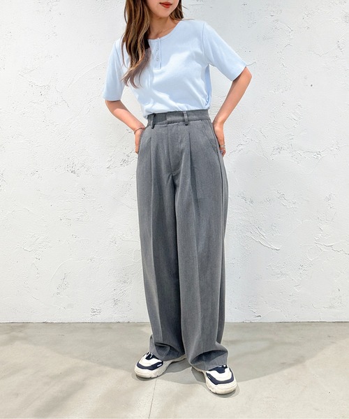 apres jour mignon(アプレジュールミニョン)の「ヘンリーネック半袖トップス【ZOZOTOWN限定アイテム】(Tシャツ/カットソー・レディース・ネイビー/アイボリー/ブラック/ブルー/その他・X-LARGE/フリー)」の19枚目の写真