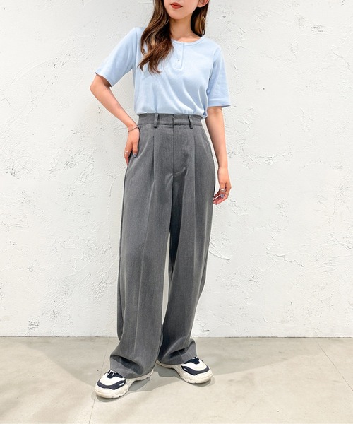 apres jour mignon(アプレジュールミニョン)の「ヘンリーネック半袖トップス【ZOZOTOWN限定アイテム】(Tシャツ/カットソー・レディース・ネイビー/アイボリー/ブラック/ブルー/その他・X-LARGE/フリー)」の15枚目の写真