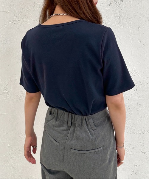 apres jour mignon(アプレジュールミニョン)の「ヘンリーネック半袖トップス【ZOZOTOWN限定アイテム】(Tシャツ/カットソー・レディース・ネイビー/アイボリー/ブラック/ブルー/その他・X-LARGE/フリー)」の8枚目の写真