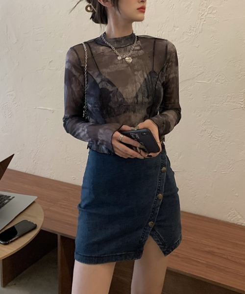 SEN TOKYO（セントーキョー）の「ゆるっと抜け感。ショート丈染めシースルーメロートップス（シャツ/ブラウス・レディース・ブラック系その他/ブラック・FREE）」の6枚目の写真