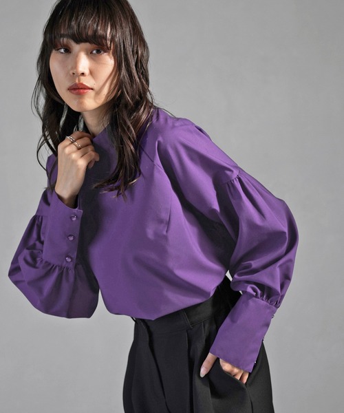 cheriella(シェリエラ)の「【cheriella】WEB限定ボリュームスリーブブラウス(シャツ/ブラウス・レディース・ブラック/オフホワイト/パープル・M)」の3枚目の写真