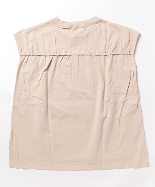 DouDou（ドゥドゥ）の「エンボスロゴバックギャザーTEE（Tシャツ/カットソー・レディース・グレイッシュベージュ/オフホワイト/チャコールグレー・FREE）」の21枚目の写真