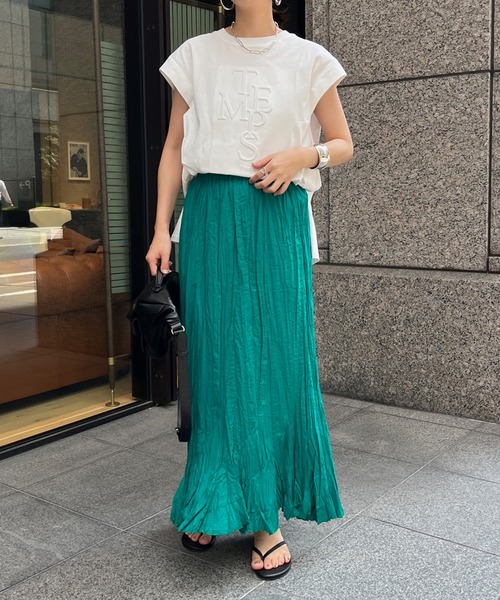 DouDou（ドゥドゥ）の「エンボスロゴバックギャザーTEE（Tシャツ/カットソー・レディース・グレイッシュベージュ/オフホワイト/チャコールグレー・FREE）」の22枚目の写真