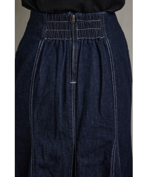 AZUL by moussy(アズールバイマウジー)の「デニムマーメイドスカート(デニムスカート・レディース・ワンウォッシュ・SMALL/MEDIUM)」の6枚目の写真
