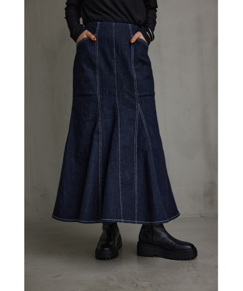AZUL by moussy(アズールバイマウジー)の「デニムマーメイドスカート(デニムスカート・レディース・ワンウォッシュ・SMALL/MEDIUM)」の11枚目の写真