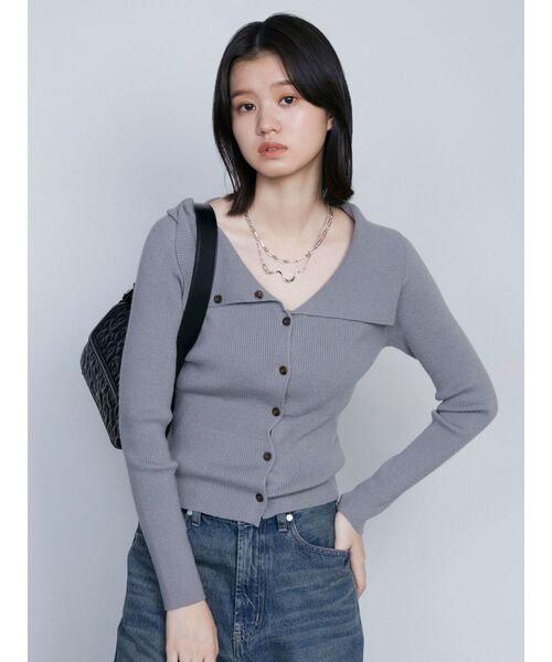 EMODA（エモダ）の「オープンネックフィットラインニット（ニット/セーター・レディース・アイボリー/グレー/ブラック・FREE）」の20枚目の写真