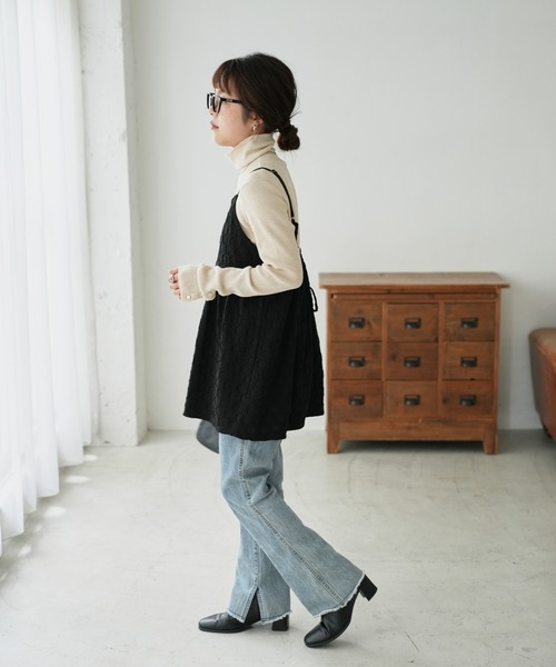 DISCOAT（ディスコート）の「ジャガードキャミチュニック《WEB限定カラーあり》（キャミソール・レディース・アイボリー/ブラック/ブラウン・FREE）」の7枚目の写真