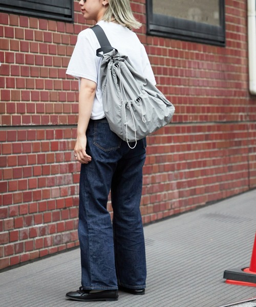 CIAOPANIC TYPY(チャオパニックティピー)の「ドロストナイロンワンショルダーバッグ(ショルダーバッグ・メンズ・ブラック/グレー/カーキ/アイボリー・ONE SIZE)」の21枚目の写真