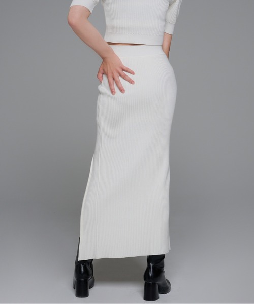 【新品タグ付】ADORE さらさらニットタイトスカート オフ白 3万 匿名配送 tightskirt/タイトスカート（スカート）｜adree（アドリー）の