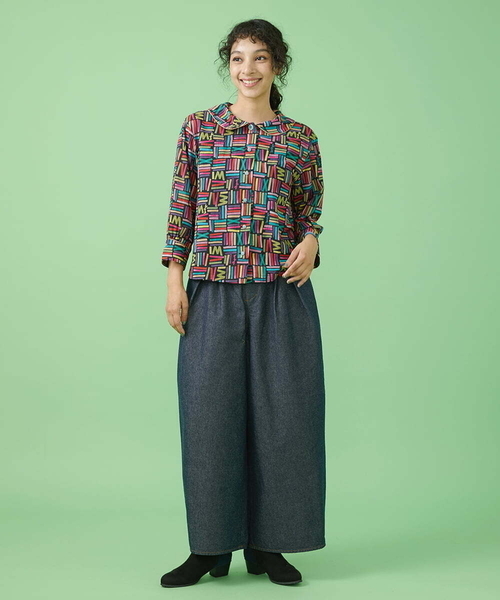 Jocomomola(ホコモモラ)の「カラーデニムワイドパンツ(デニムパンツ・レディース・ベージュ/ネイビー・40/42)」の16枚目の写真