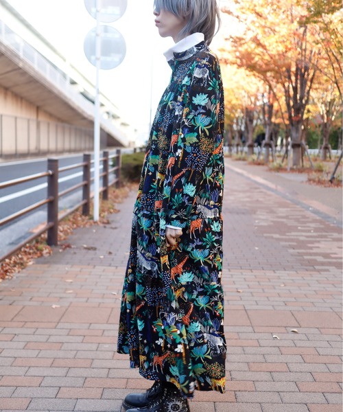 rovtski（ロフトスキー）の「サバンナティアードワンピース長袖