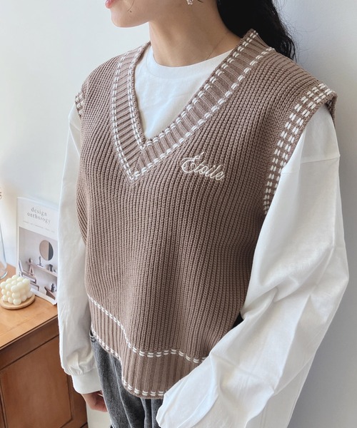 AS KNOW AS plus(アズノゥアズプラス)の「☆ステッチ 刺繍ニットベスト(ベスト・レディース・アイボリー/モカ/ネイビー・FREE)」の10枚目の写真