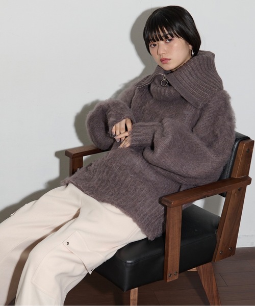 THE YOn（ザヨン）の「ハーフZIPブラッシュドシャギーニットスヌード（ネックウォーマー/スヌード・レディース・グリーン/オレンジ/チャコールグレー/グレー・FREE）」の17枚目の写真