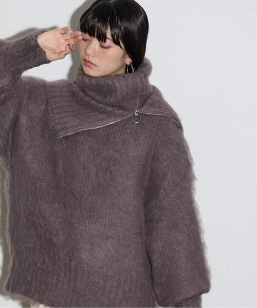 THE YOn（ザヨン）の「ハーフZIPブラッシュドシャギーニットスヌード（ネックウォーマー/スヌード・レディース・グリーン/オレンジ/チャコールグレー/グレー・FREE）」の15枚目の写真