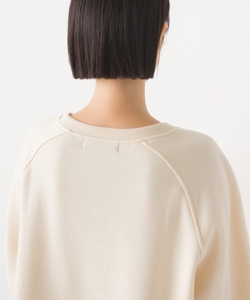 OMNES(オムネス)の「裏起毛ラグランスリーブプルオーバー長袖(Tシャツ/カットソー・レディース・アイボリー/ブルーグレー/カーキ/チャコールグレー・FREE)」の8枚目の写真