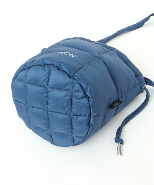 TAION（タイオン）の「【TAION/タイオン】DRAW STRING DOWN BAG S（ショルダーバッグ・メンズ・ネイビー/オリーブ/チャコールグレー/パープル/ベージュ/ブラック/ブルー・FREE）」の10枚目の写真