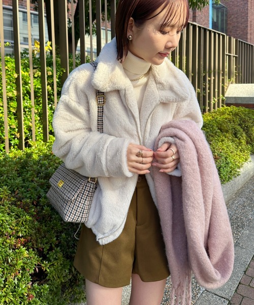 CLEA（クレア）の「フェイクファーブルゾン（ブルゾン・レディース・アイボリー/ライトグレー/モカ・FREE）」の5枚目の写真