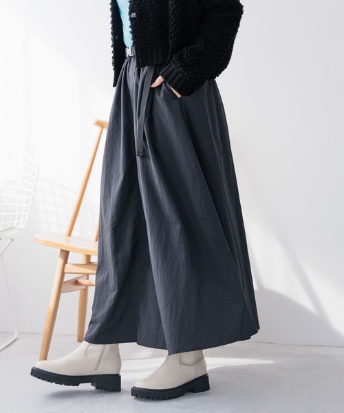 LEPSIM(レプシィム)の「ベルト付きギャザースカート 989939(スカート・レディース・アイボリー/ブラック/カーキ・FREE)」の10枚目の写真