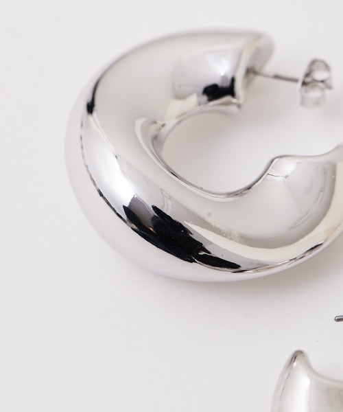 GALLARDAGALANTE（ガリャルダガランテ）の「ボリュームフープピアス（ピアス（両耳用）・レディース・ゴールド/シルバー・FREE）」の10枚目の写真