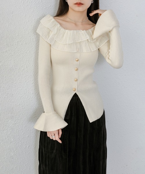 MAISON DE THERESE(メゾン ド テレーズ)の「オフショルダーレースアップニット(ニット/セーター・レディース・ベージュ/ブラック/ホワイト・M)」の1枚目の写真